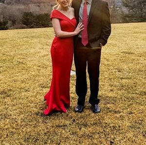 One Shoulder Red Gown